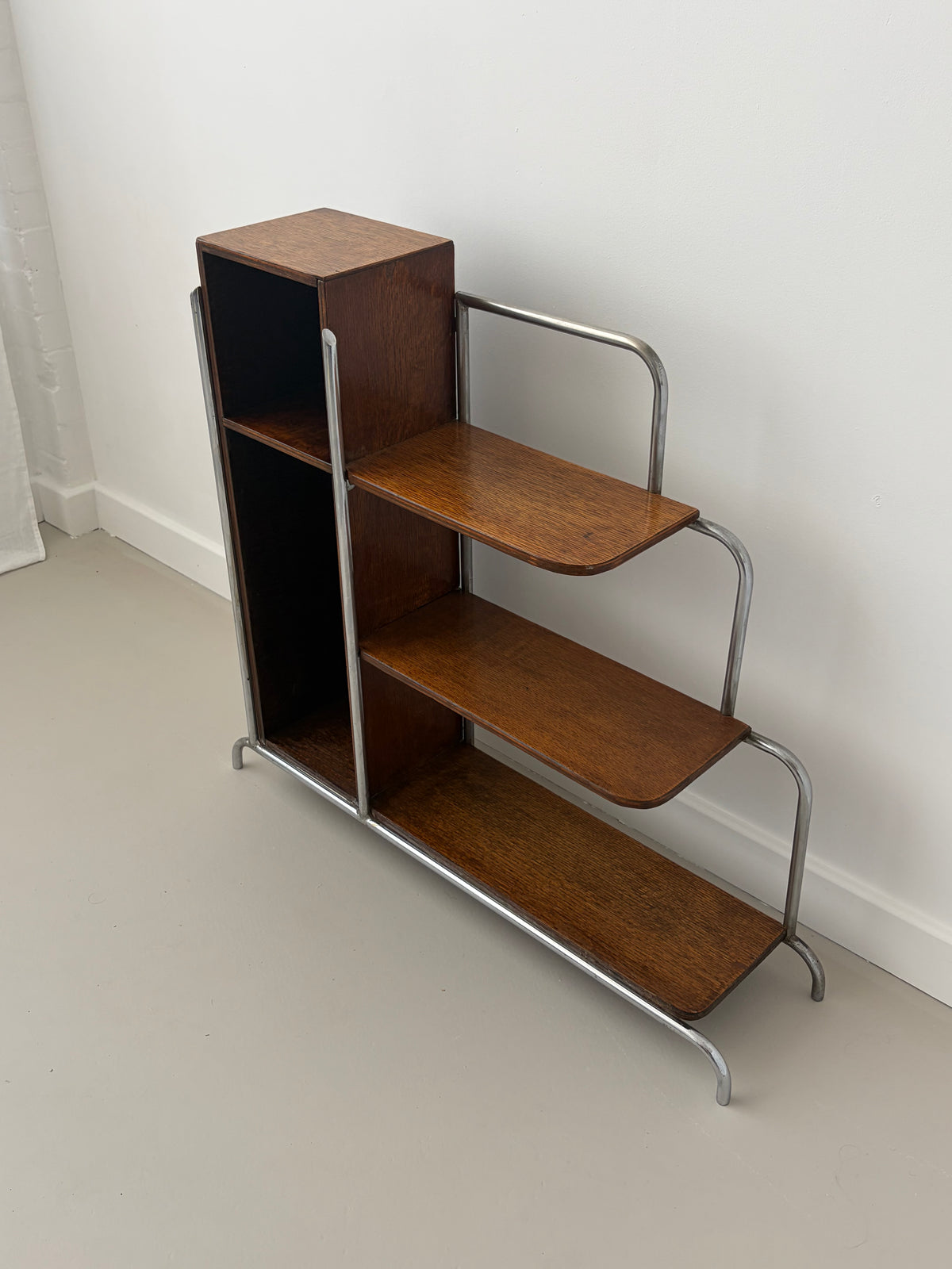 1930’s Modernist Bookshelf