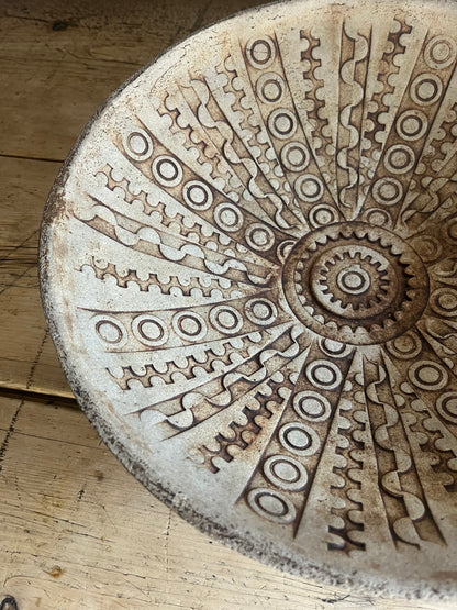 Decorative Brutalist Cream Studio Pottery Bowl. 1970s. 